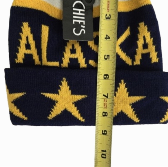 Mitchie's Knitted Men's Hat Alaska Snow Blue Yellow Beanie Stocking Cap - Picture 6 of 6